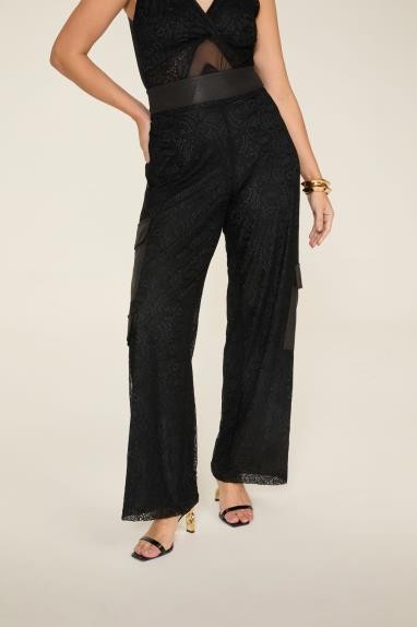 CALÇA PANTALONA CARGO EM RENDA - 100 -
