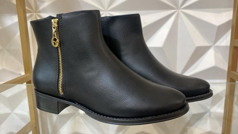 BOTA CANO BAIXO FEMININA CASUAL ZURIQUE PRETA