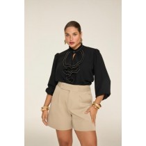 CAMISA COM GOLA JABOT E FIO CONTRASTE - 100