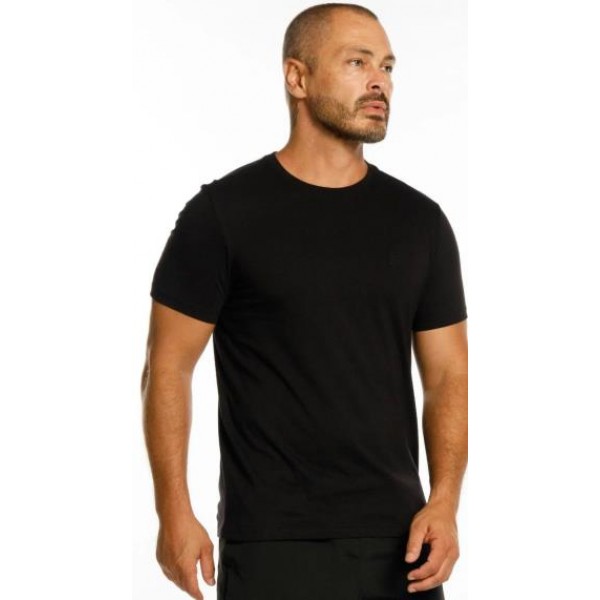 CAMISETA MC COM BORDADO MASCULINA - PRETO
